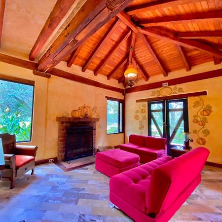 Bed and Breakfast Hacienda San Juan De La Vega Отавало Екстер'єр фото