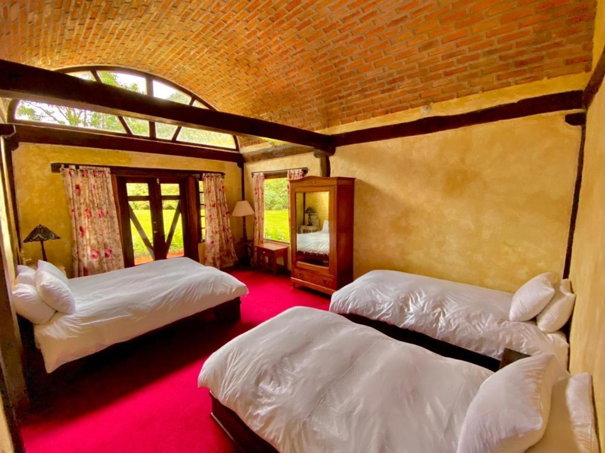 Bed and Breakfast Hacienda San Juan De La Vega Отавало Екстер'єр фото